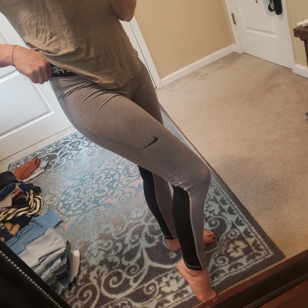 Nike leggings